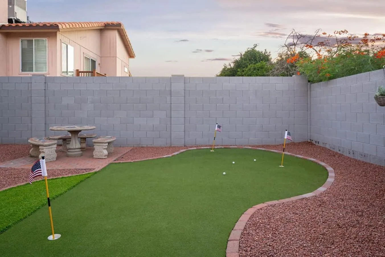 Greenway Retreat - Luxe Kitchen Pool & Putt Phoenix 0*,
